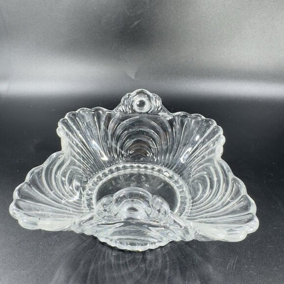 Cambridge Glass Company Caprice Clear With Handles Manganese 365nm Green UV Glow - Picture 14 of 14